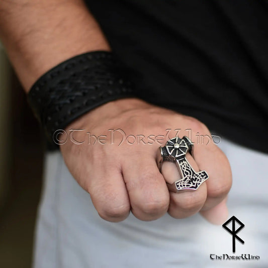 Thor's Hammer Viking Men's Ring - Mjolnir with Celtic Cross - The Norse Wind