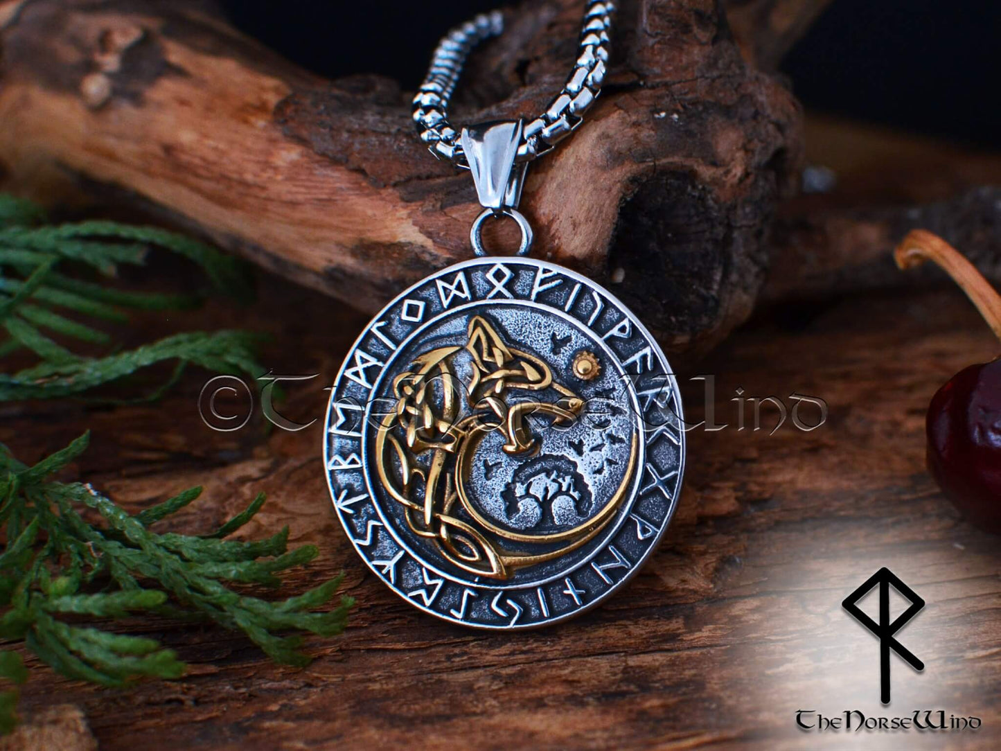 Fenrir Wolf Viking Pendant, Norse Runes Necklace Silver/Gold - The Norse Wind