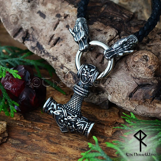 Thor's Hammer Necklace - Mjolnir with Sköll & Hati Wolf Heads, Stainless Steel Pendant