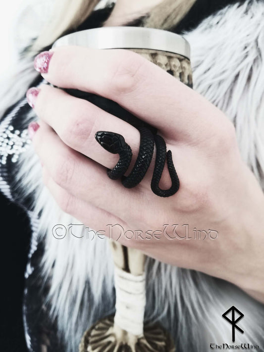 Viking Snake Ring, Midgard Serpent Black Steel Ring - The Norse Wind