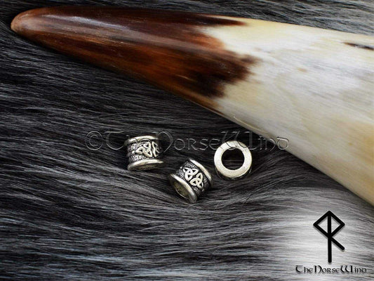 Beard Beads Celtic Knot in Silver TheNorseWind