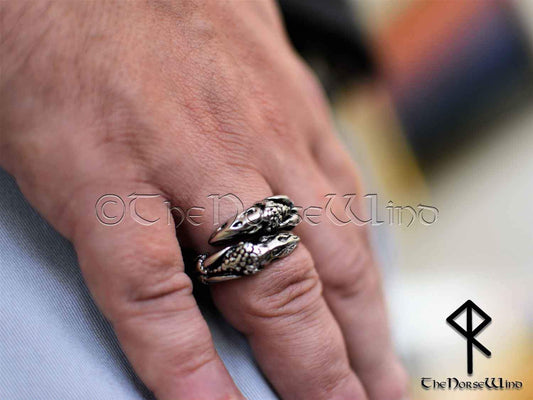 Viking Raven Ring, Hugin and Munin Gothic Crow Ring - The Norse Wind