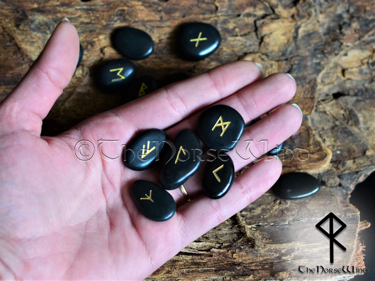Outward Wind Rune Viking Rune Stones Set Black Obsidian - Elder Futhark | The Norse Wind