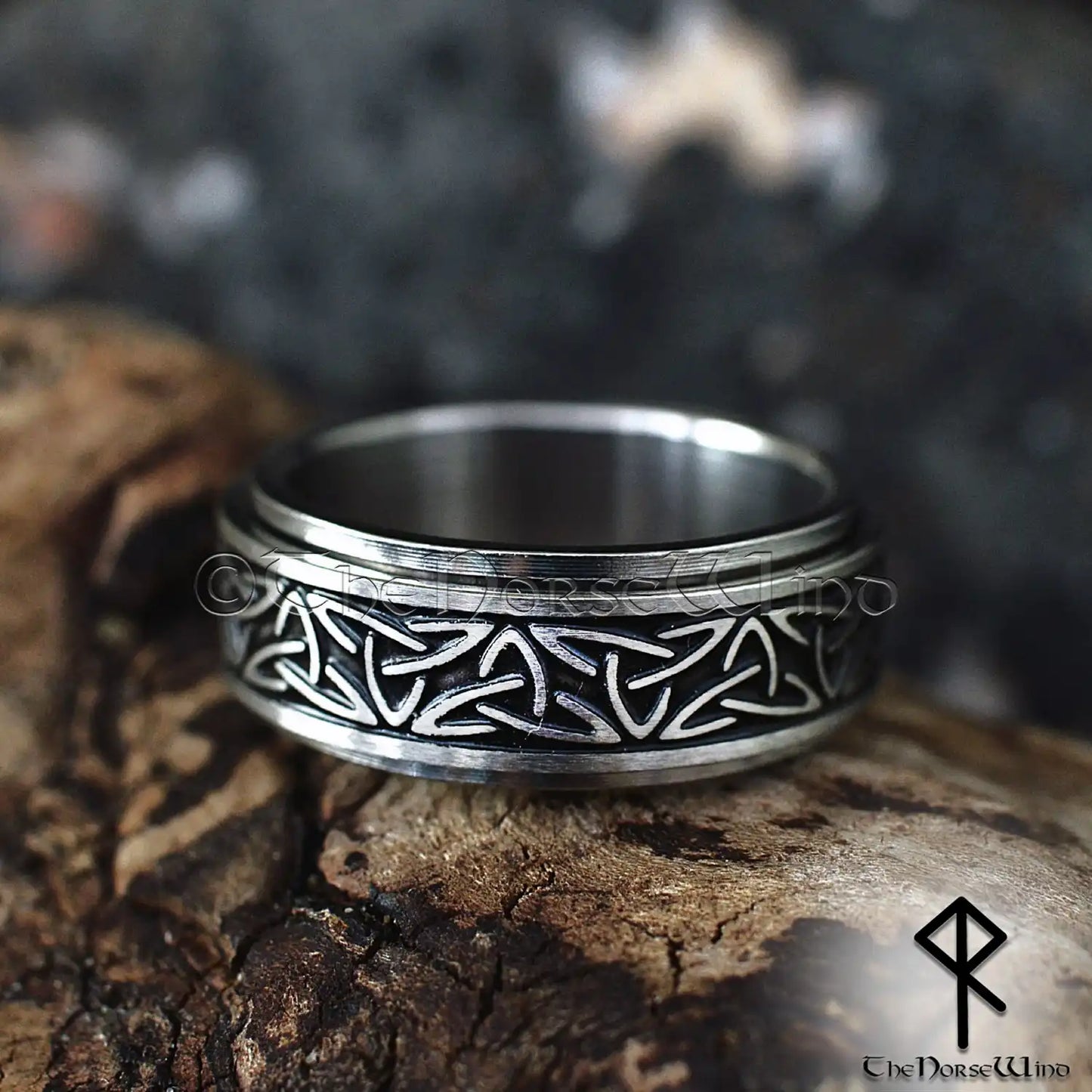 Trinity Knot Celtic Triquetra Band Ring - Stainless Steel