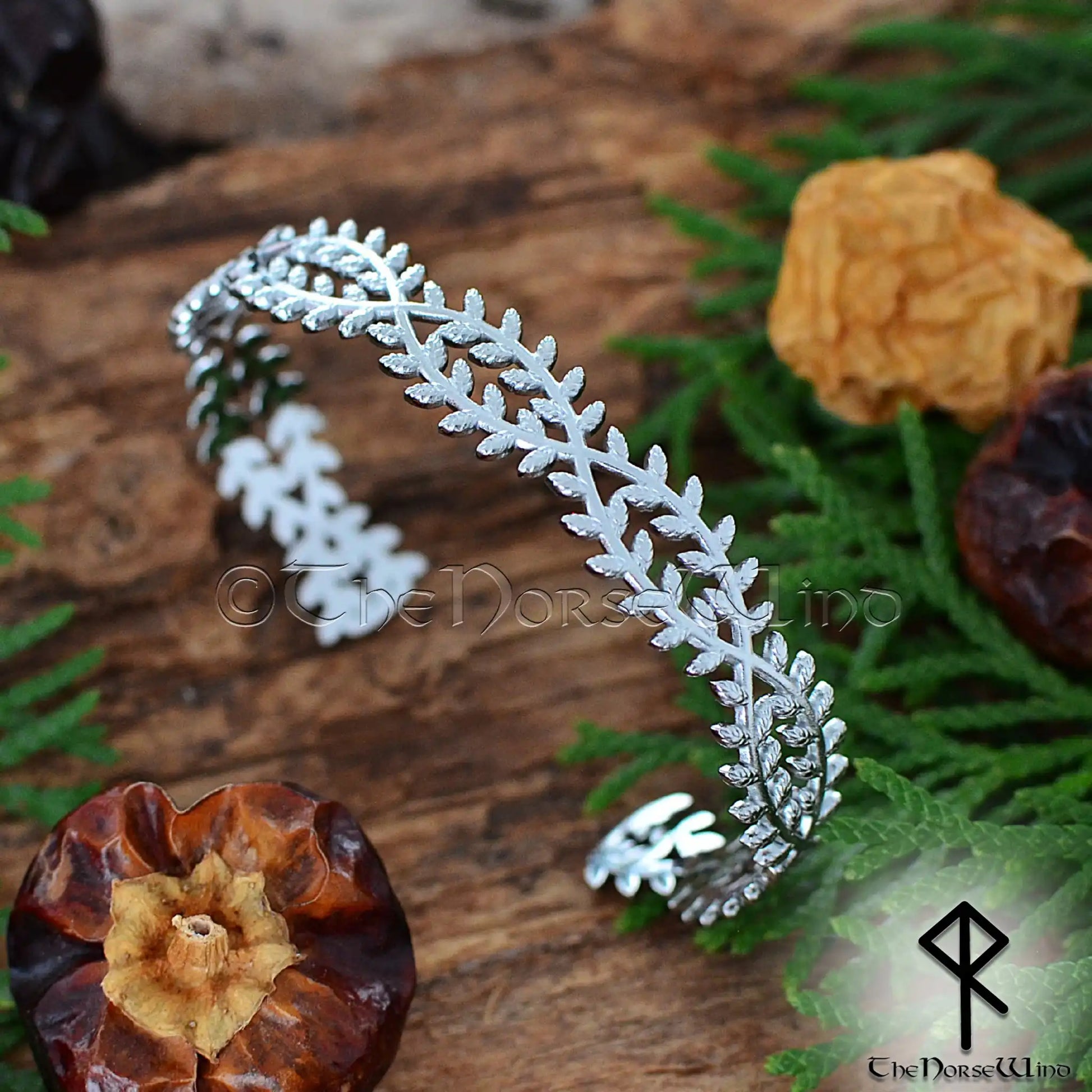 Celtic Laurel Leaf Cuff Bracelet - The Norse Wind