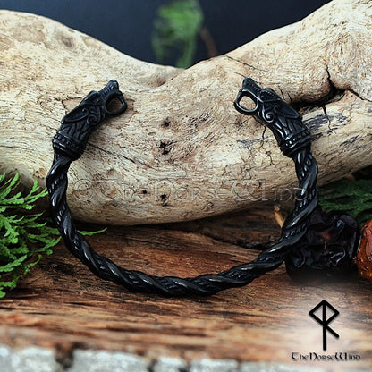 Fenrir Wolf Viking Bracelet - Black Stainless Steel Arm Ring