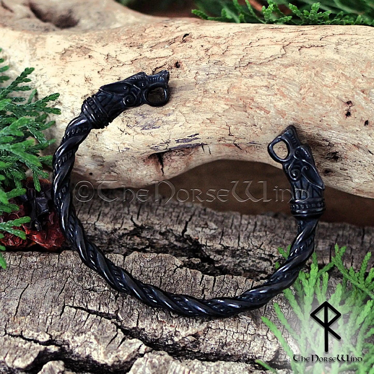 Fenrir Wolf Viking Bracelet - Black Stainless Steel Arm Ring