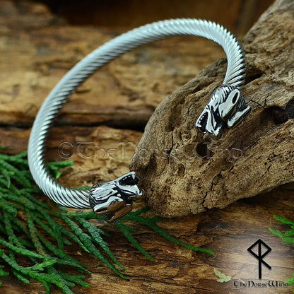 Norse Wolf Head Bracelet, Fenrir Viking Torque Cuff made of Stainless steel