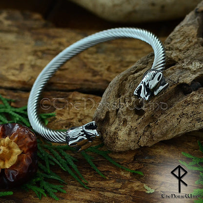 Adjustable Viking wolf bracelet with open torque cuff design, inspired by Fenrir