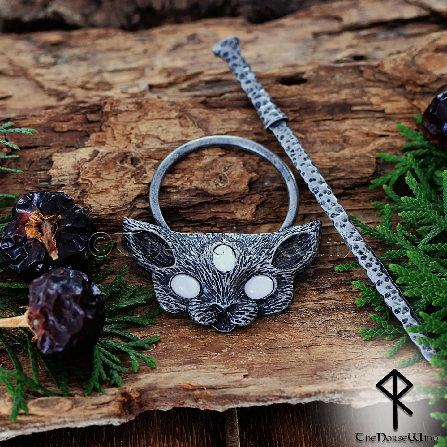 Freya’s Cat Viking Hairpin