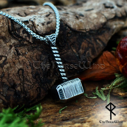 Thor's Hammer / Mjolnir Viking Necklace - Stainless Steel Pendant - The Norse Wind