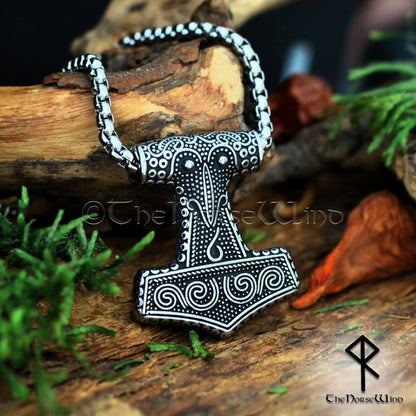 Scania Thor's Hammer Pendant - Norse Mjolnir Necklace