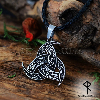 Viking Necklace Triple Horn of Odin, Trinity Knot Norse Pendant