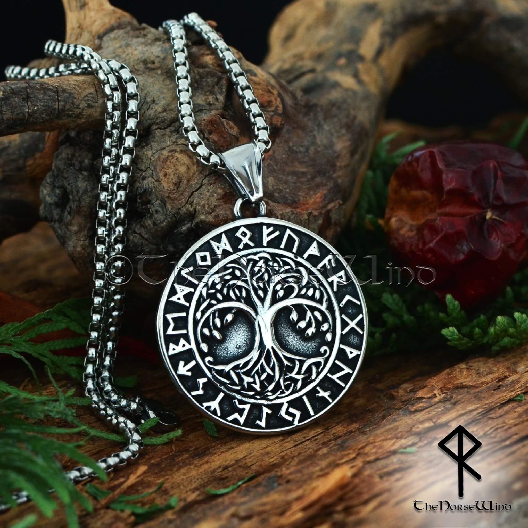 Viking Necklaces Pendants Norse Jewelry TheNorseWind The Norse Wind viking-necklaces-pendants-norse-jewelry-thenorsewind-the-norse-wind