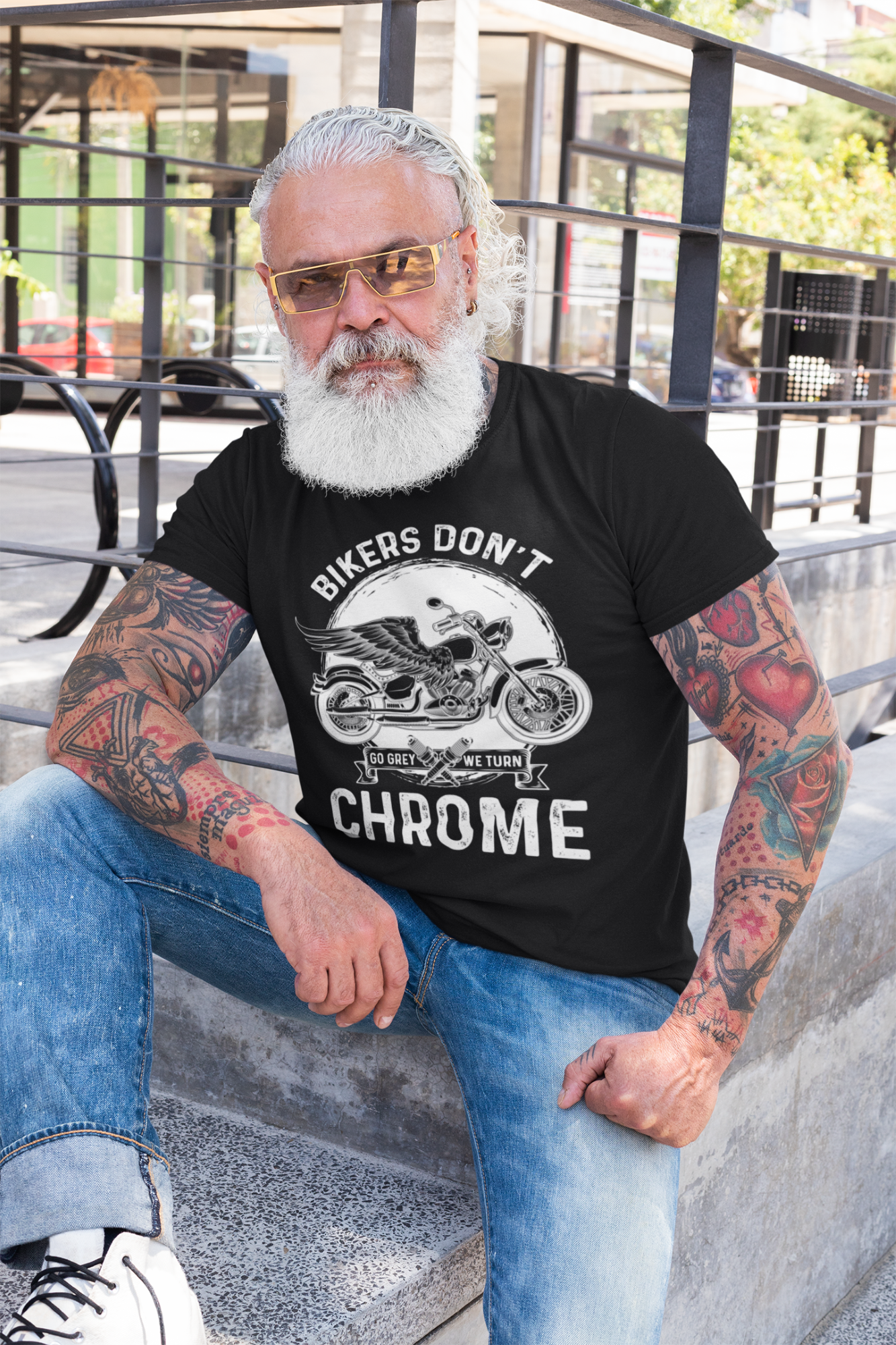 Motorrad-T-Shirt – Bikers Don't Go Grey, We Turn Chrome, Harley Biker Club Shirt