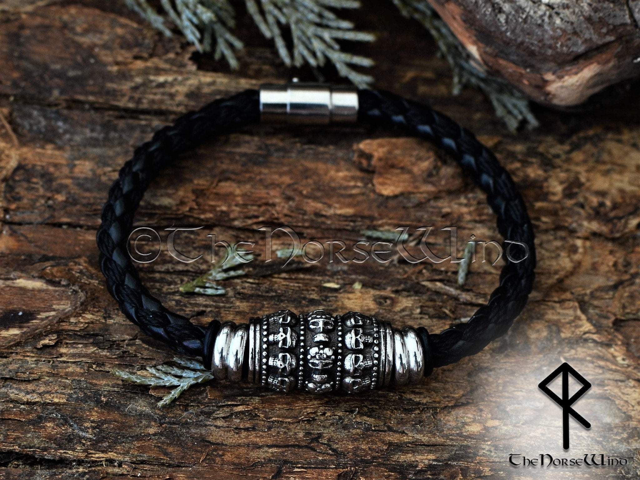 Leather deals skull bracelets