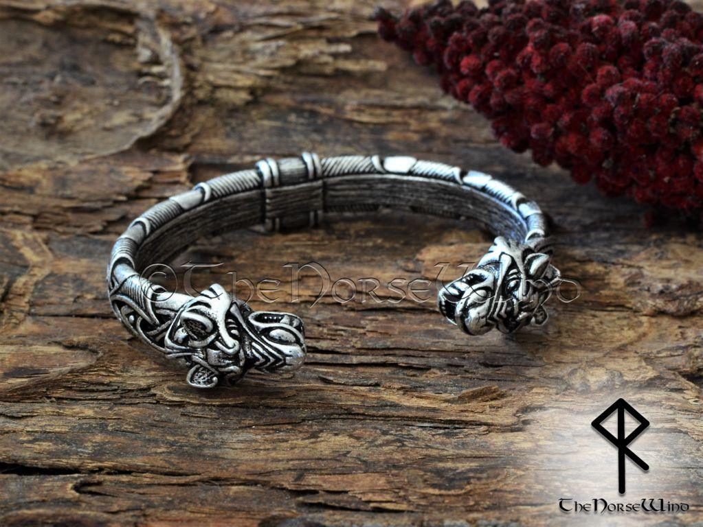 Buy Wholesale China Steel Dragon Bracelet Jewelry Fashion Viking Bracelet  Men Wristband Cuff Bracelets For Women Bangles & Cuff Bracelets at USD 4.5  | Global Sources