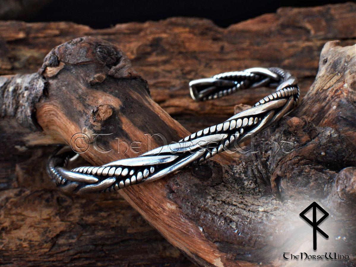 Trendy Viking Bracelet With Rune - Surflegacy