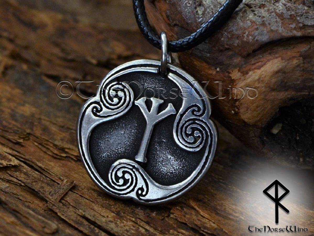 Viking Rune Necklace - TheNorseWind
